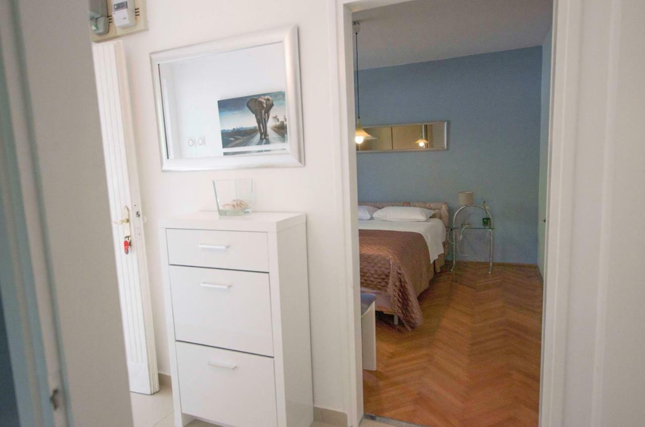 "Andrija" Apartmen'S Баньоле Екстериор снимка